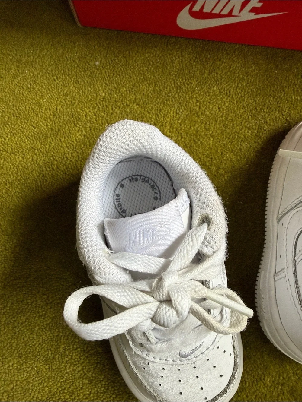 Nike Kids Air Max White Low-Top Sneakers Size 4C